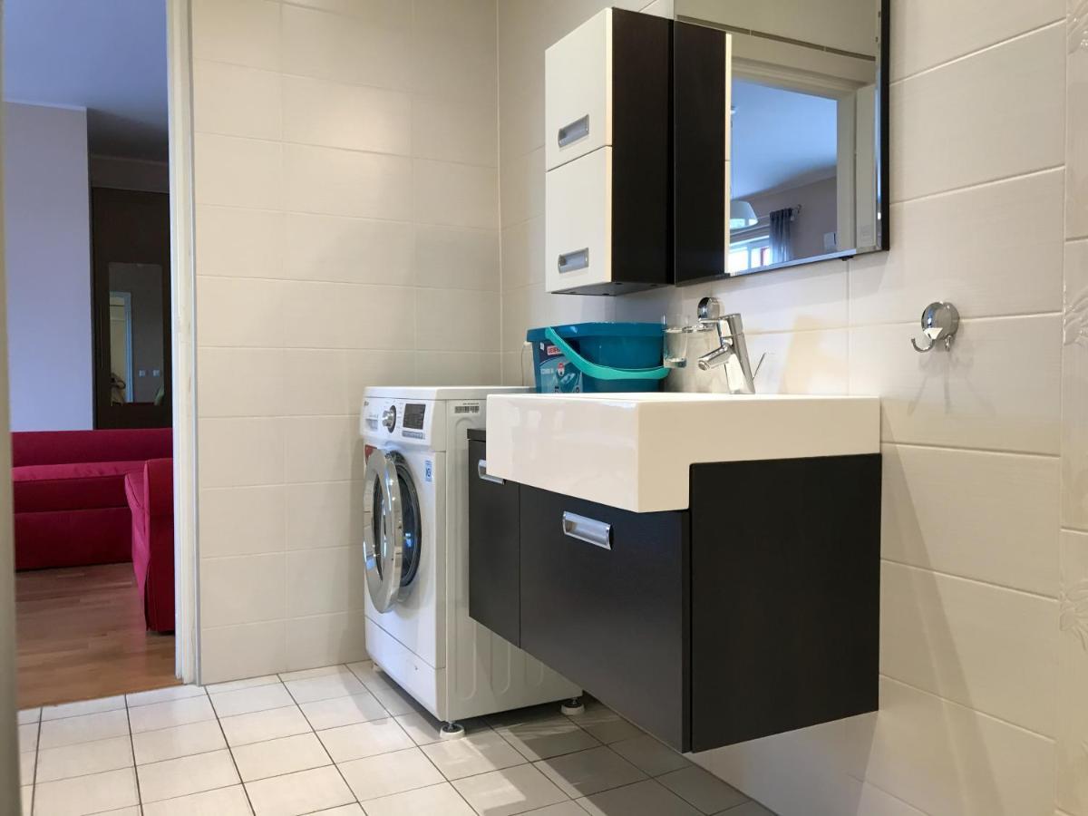 Large, Comfortable, Quiet - Luxury Apartment Minutes From Old Town Tallinn Exteriör bild